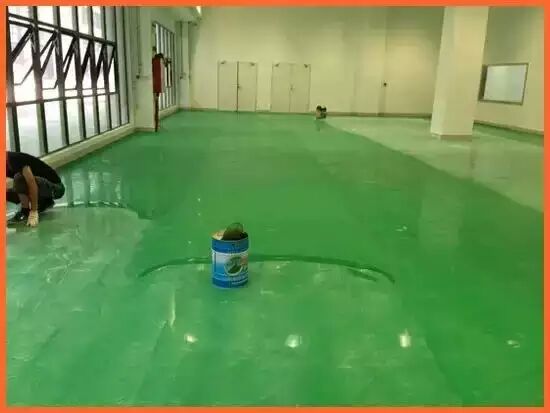 乌拉特中选择适合室外地坪漆翻新的材料 